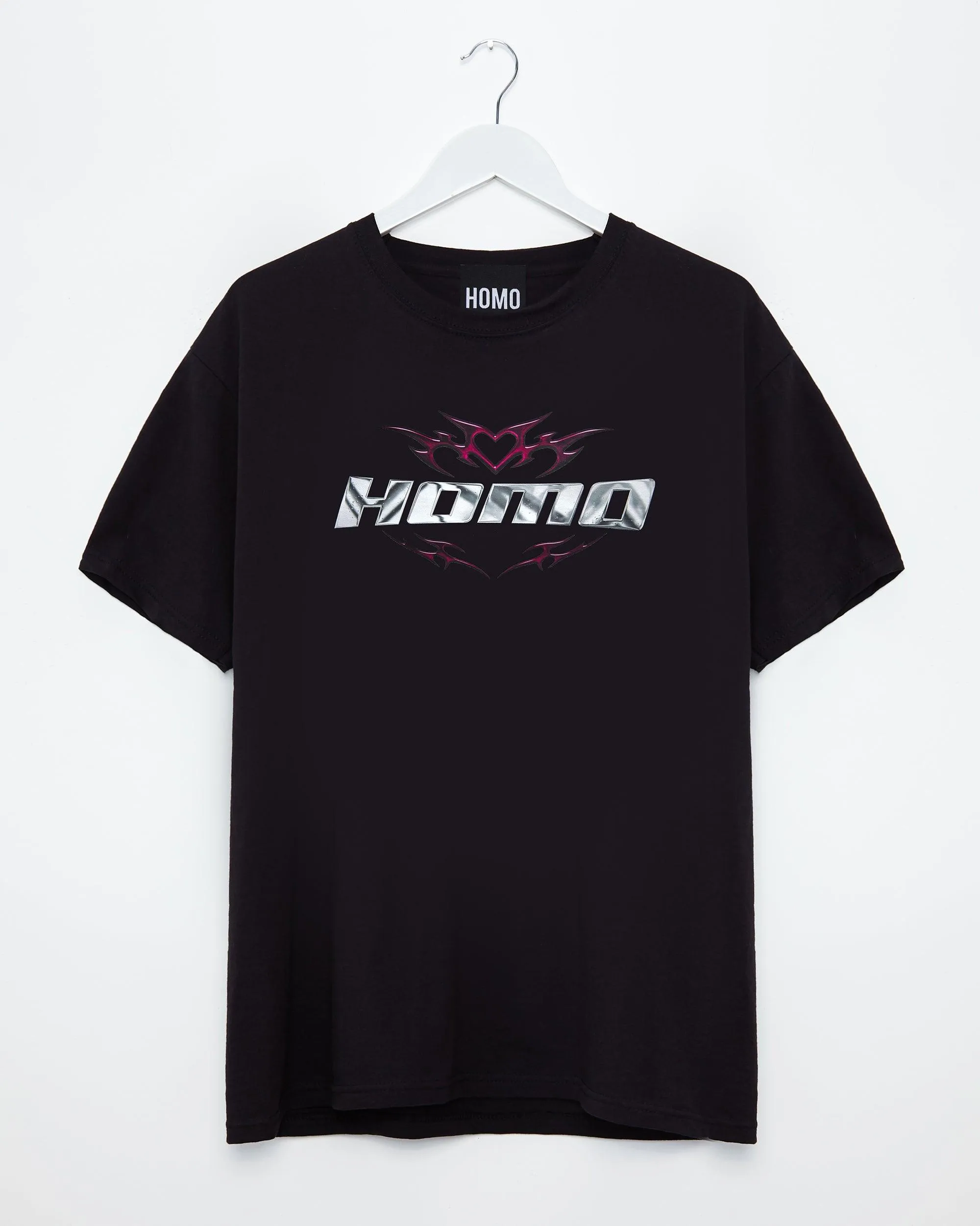 Chrome Y2K: HOMO, silver and pink on black - tee