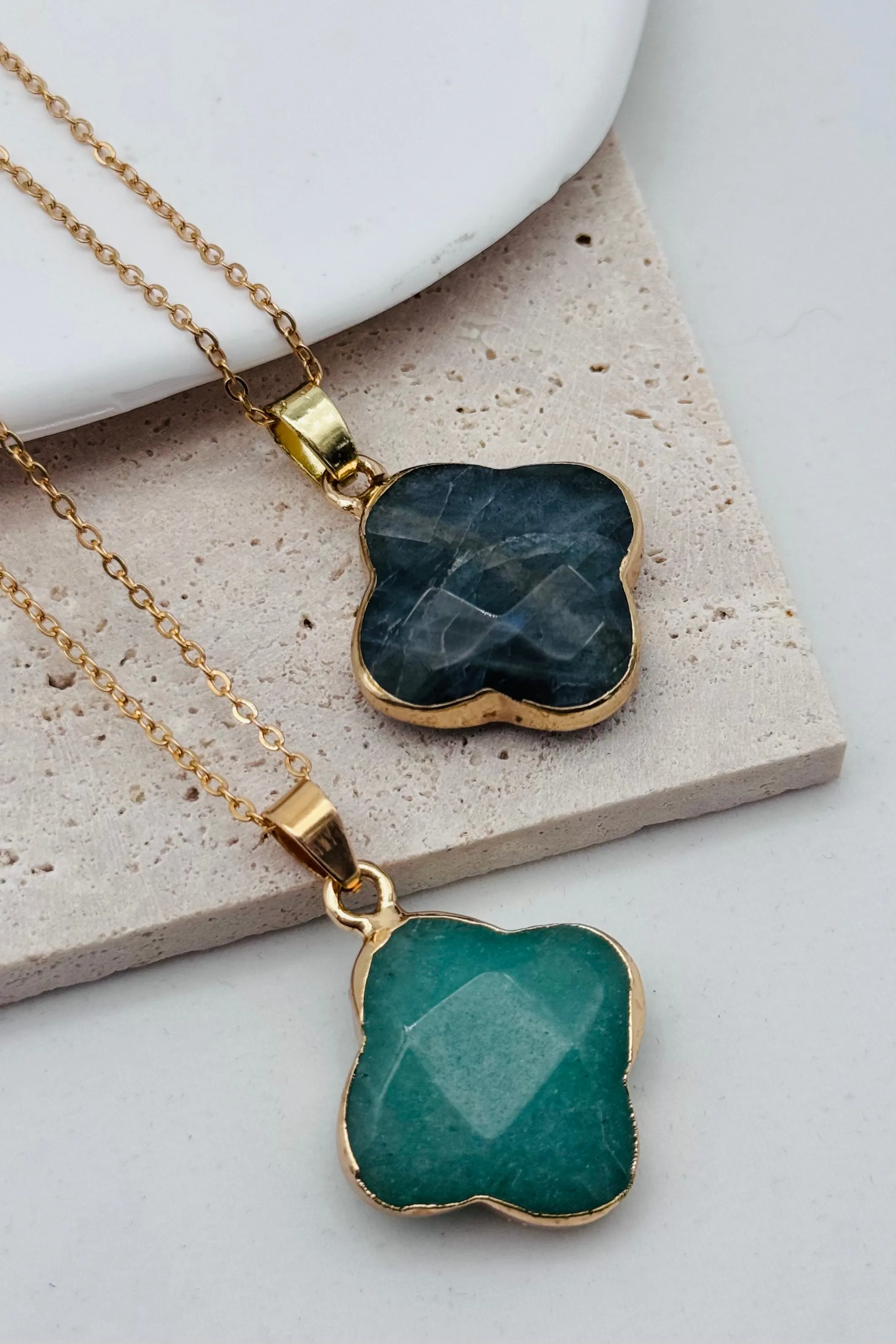 Clover Stone Pendant Necklace