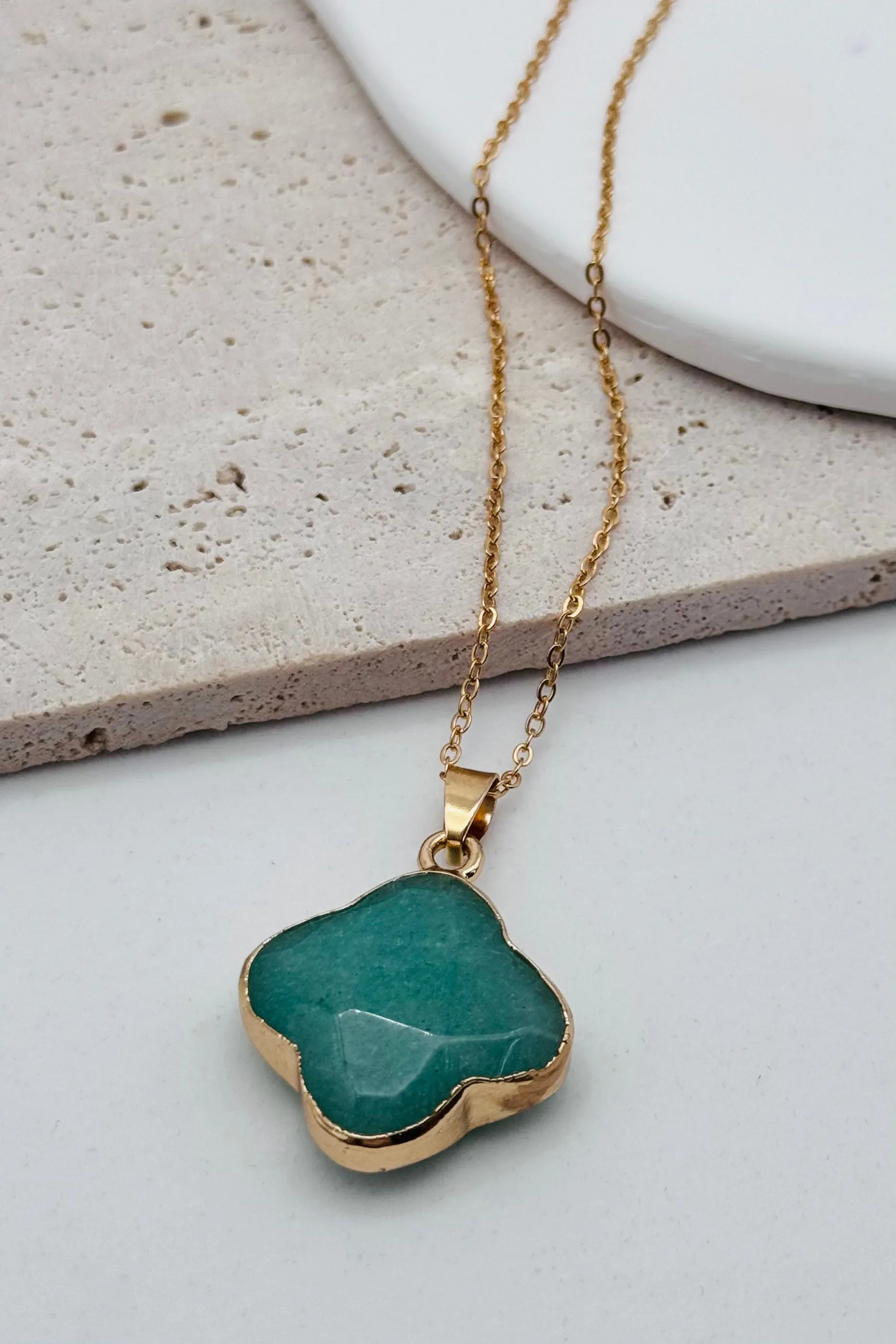 Clover Stone Pendant Necklace