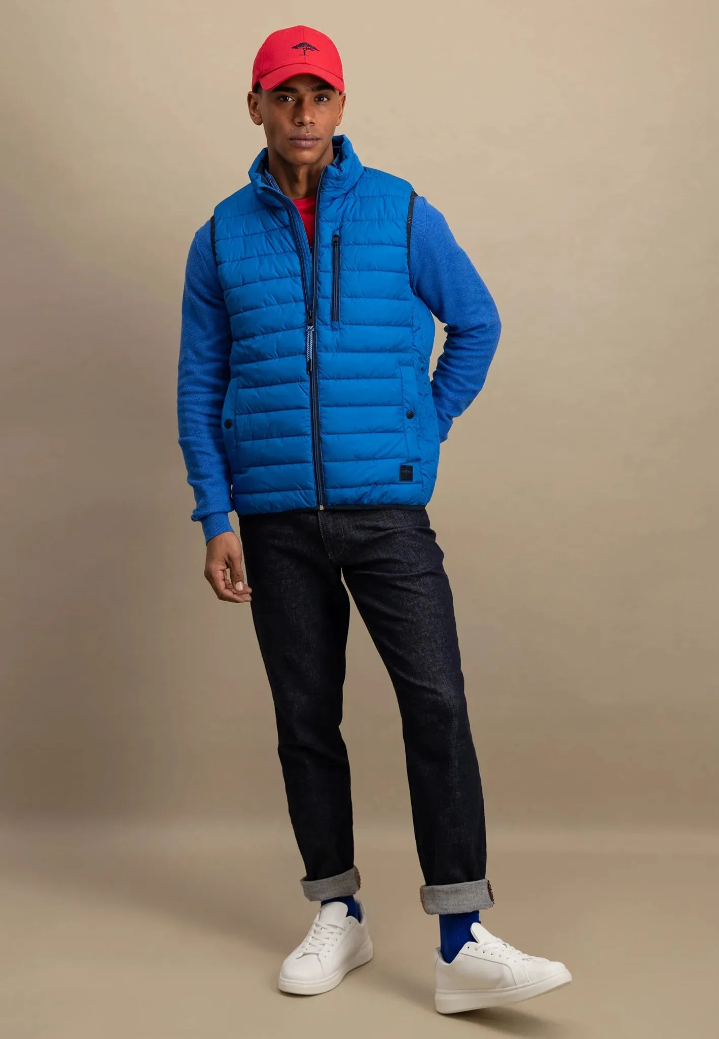 FYNCH HATTON Quilted Gilet - Men's – Strong Blue