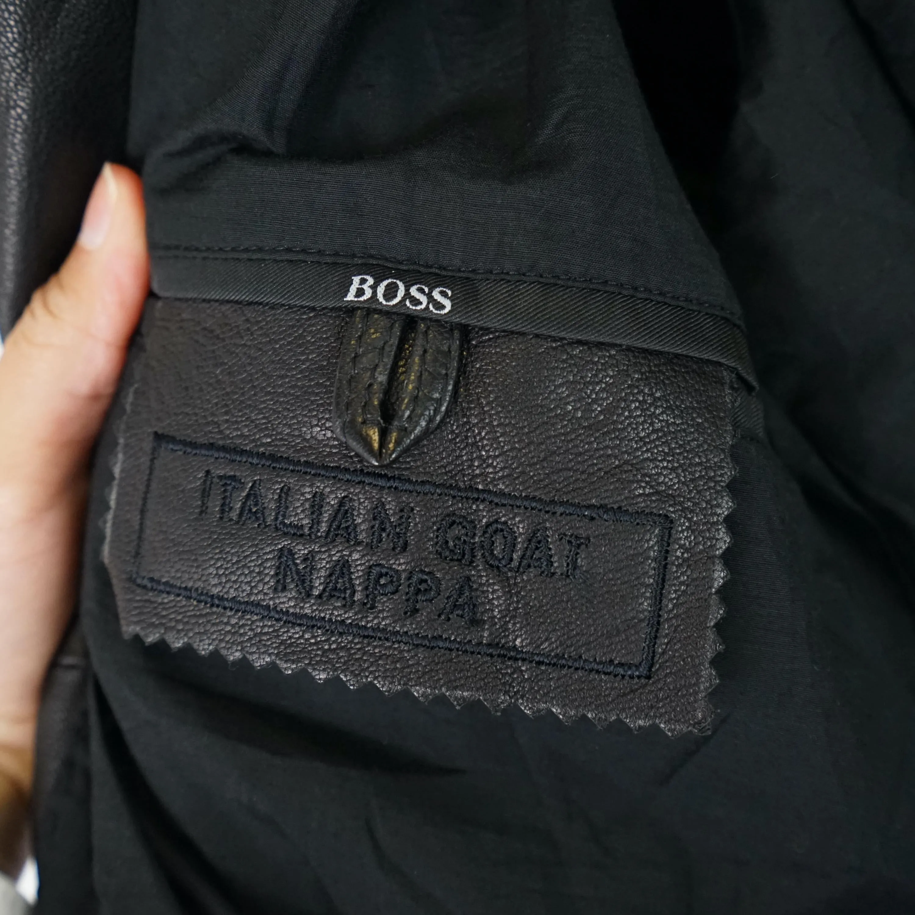 Vintage Hugo Boss Y2K leather jacket size L