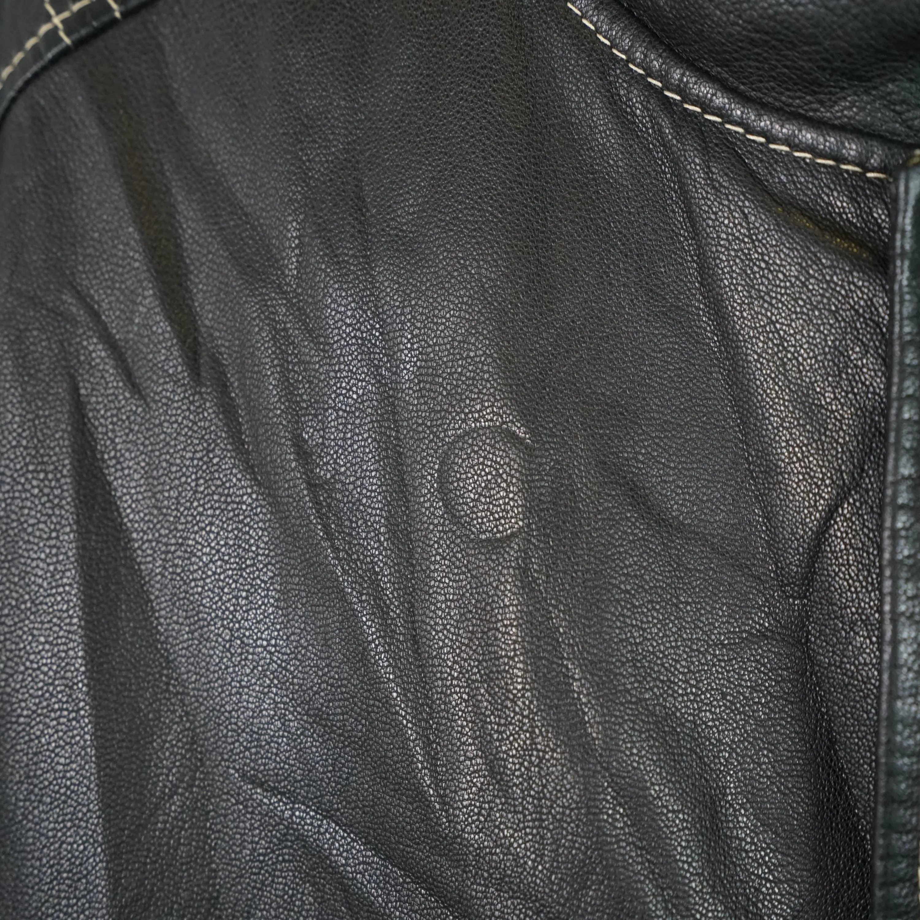 Vintage Hugo Boss Y2K leather jacket size L