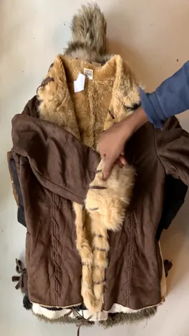 Winter Jackets in Earthy Cream and Brown Tones(SS-881)