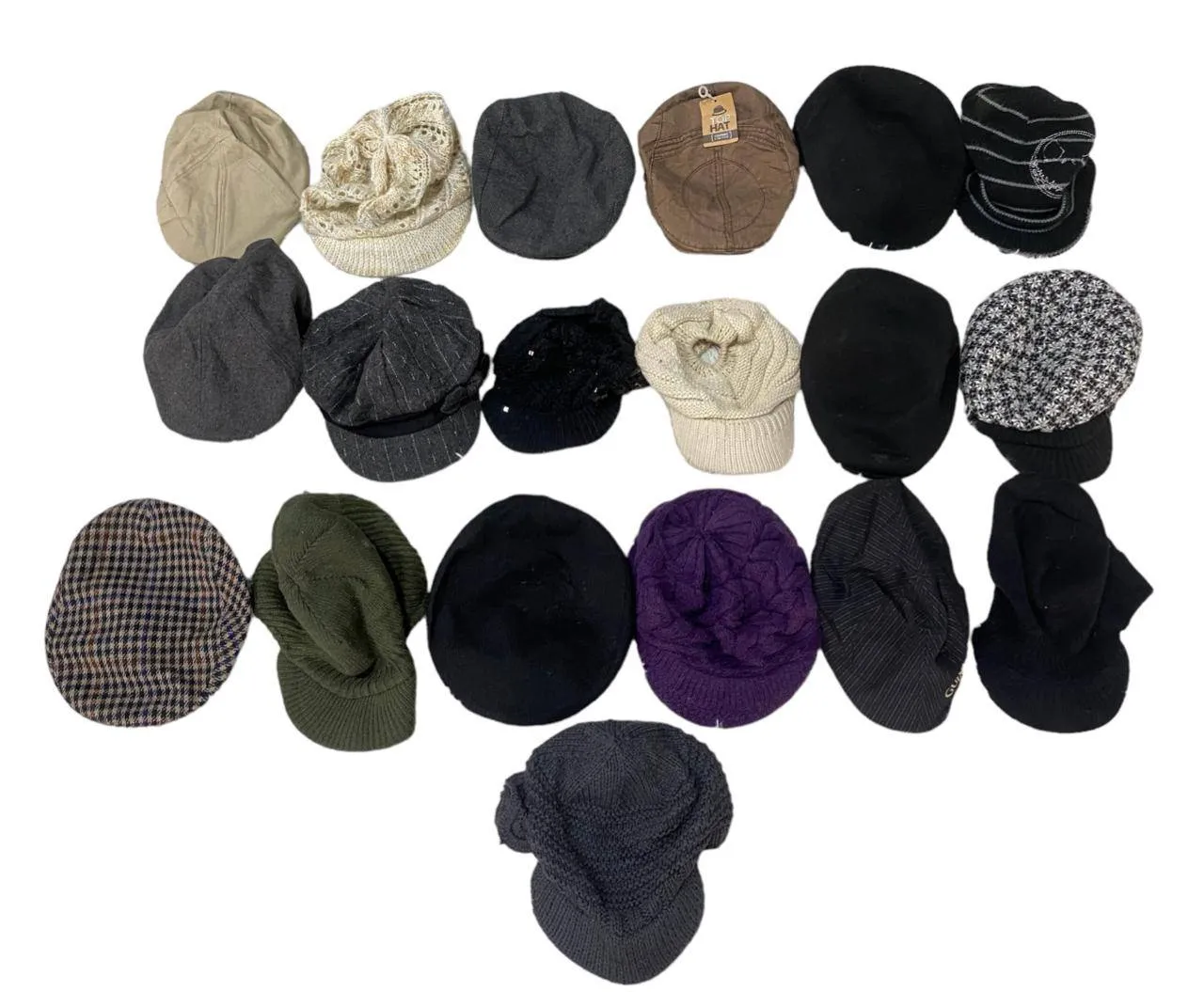 Y2K 2024 - Baker Caps - 19 Pcs