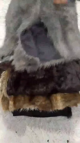 Y2k 2024 - Fur Vests - 15 pcs